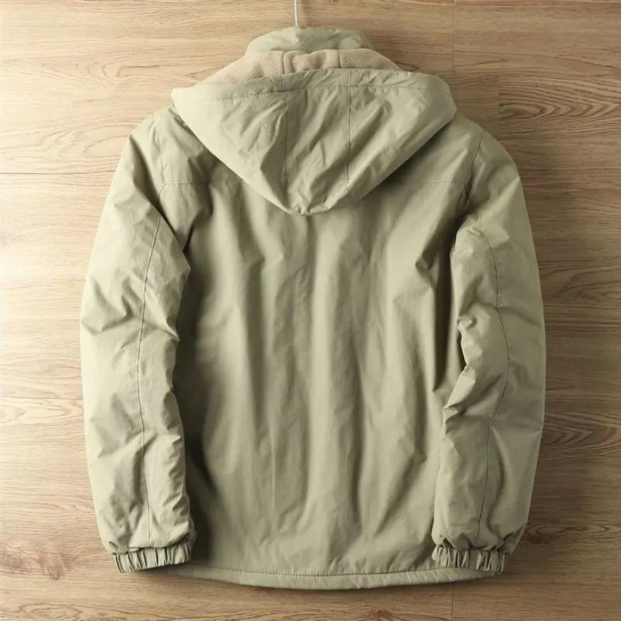 Giacca uomo outdoor con cappuccio e chiusura zip