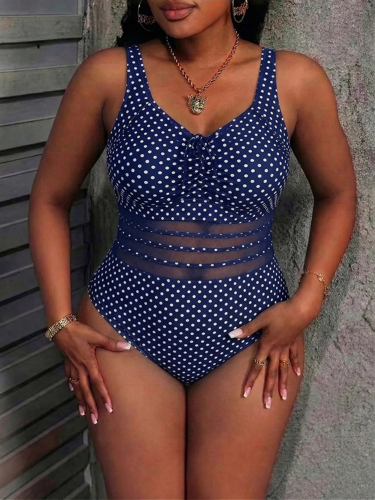 Costume da bagno intero donna con stampa palme e inserti in rete