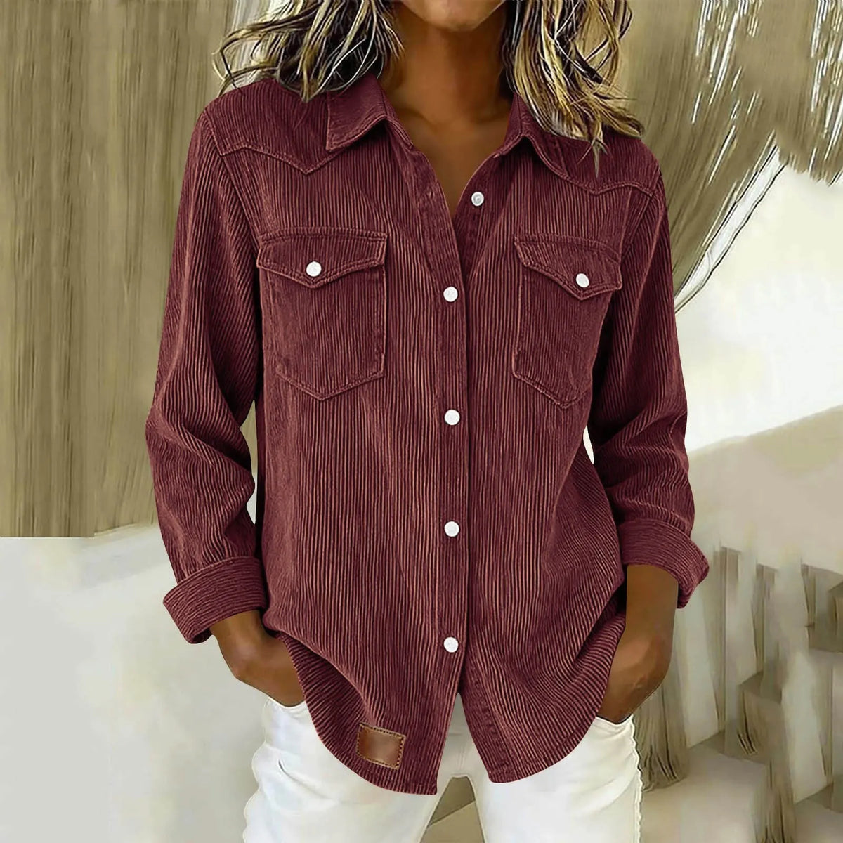 Camicia donna in velluto a coste con bottoni e tasche