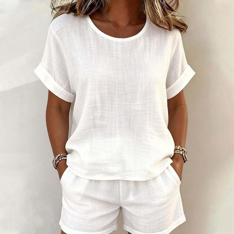 Completo donna estivo con t-shirt e shorts coordinati