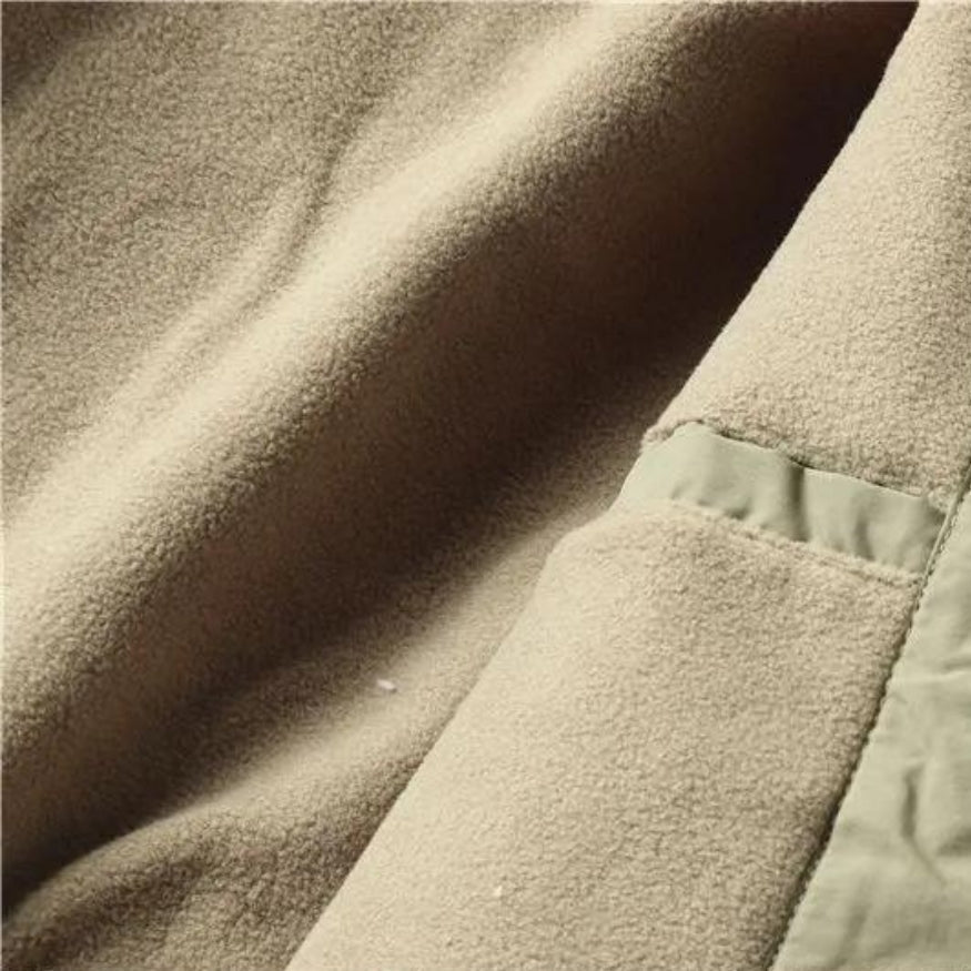 Giacca uomo outdoor con cappuccio e chiusura zip