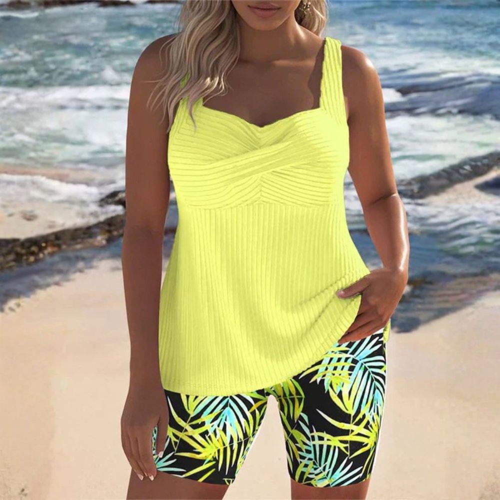 Tankini donna modellante a costine con shorts tropicali