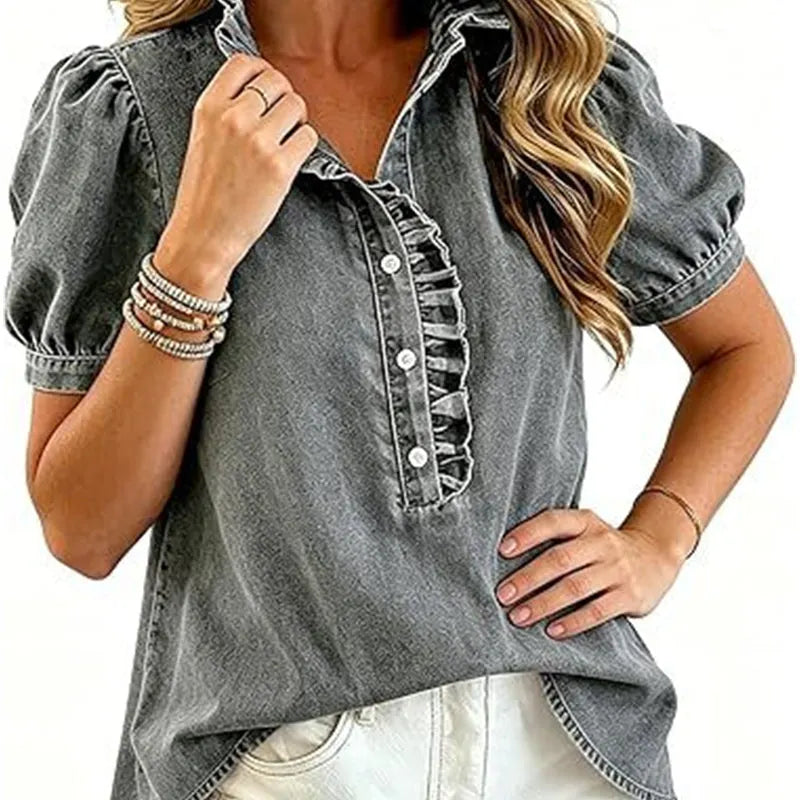 Top donna in denim con volant e maniche a sbuffo