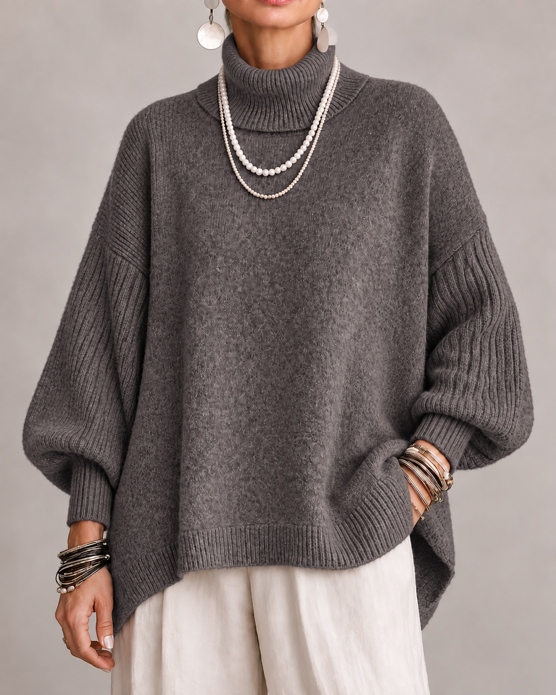 Maglione donna oversize in cashmere con collo alto