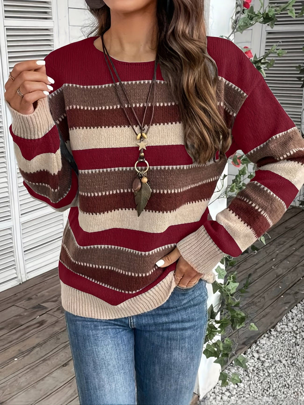 Maglione donna a righe colorblock con girocollo e maniche lunghe