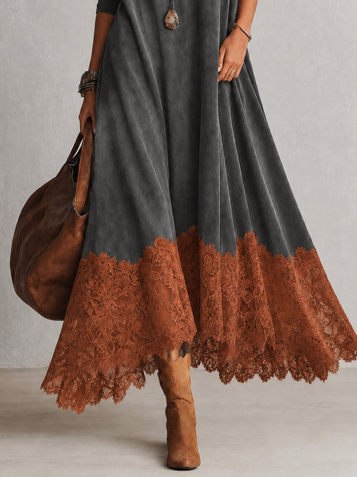 Abito maxi donna effetto suede con collo alto e bordo in pizzo