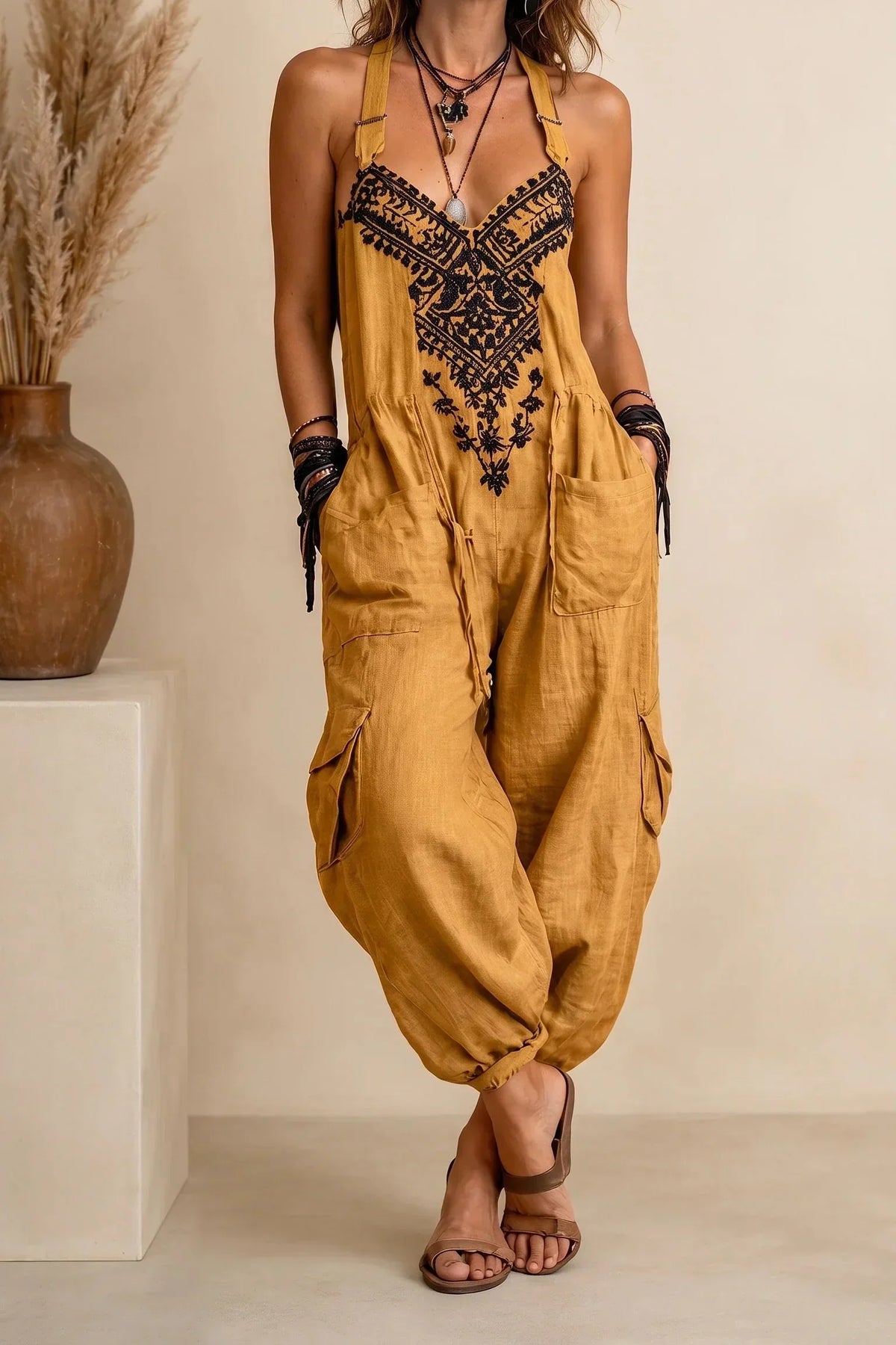 Tuta donna bohemien ricamata con tasche