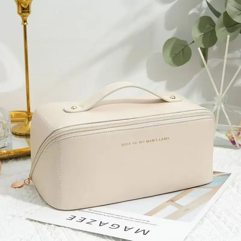 Beauty case donna da viaggio con manico e zip