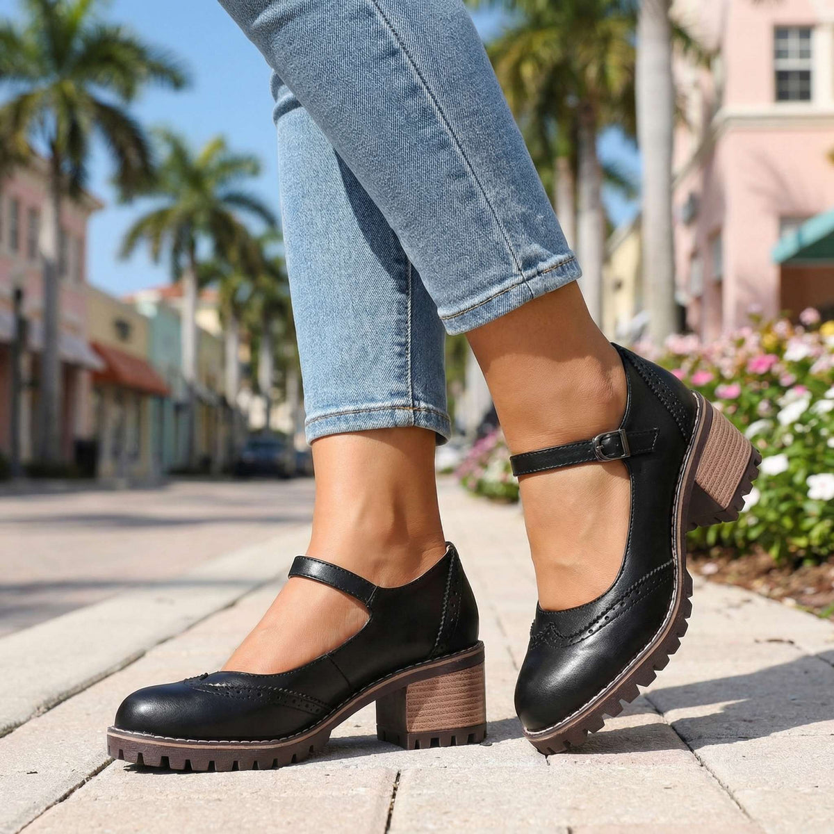 Scarpe donna vintage con cinturino regolabile