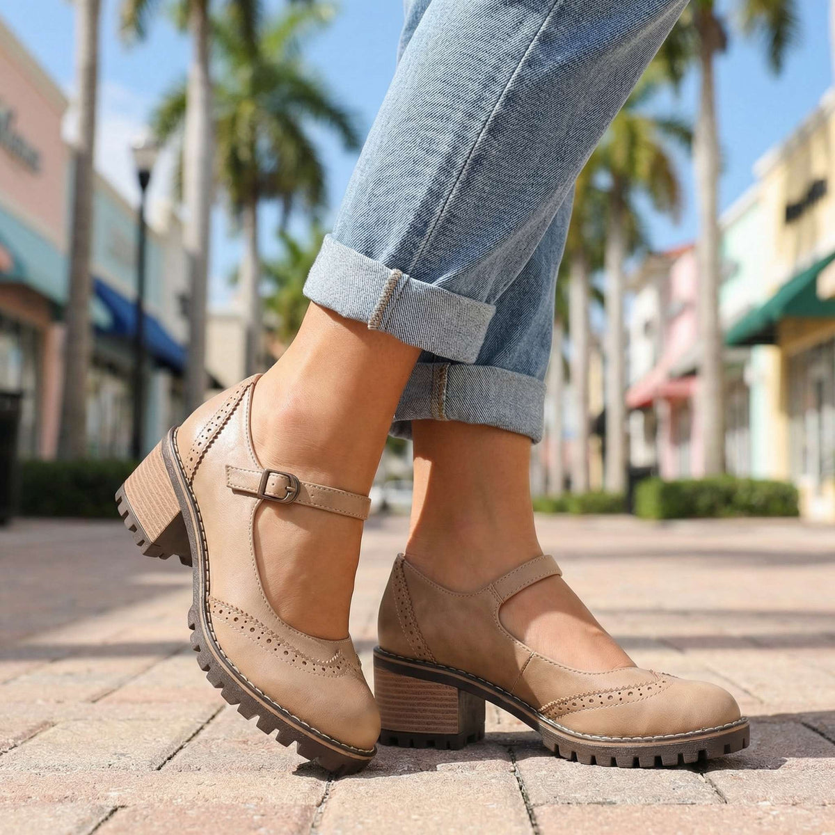 Scarpe donna vintage con cinturino regolabile
