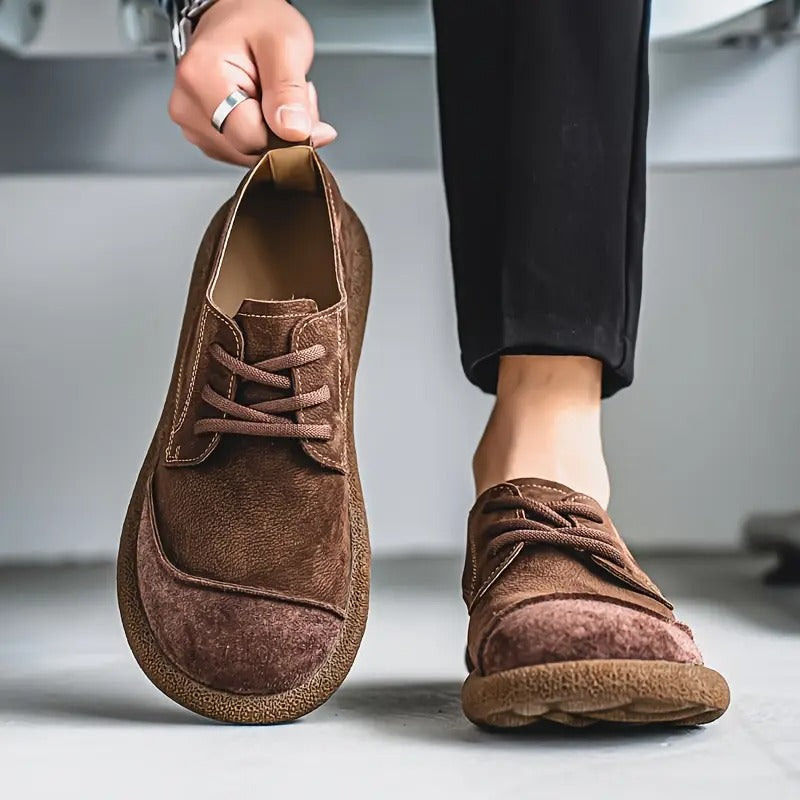 Scarpe uomo in pelle con lacci e suola confortevole