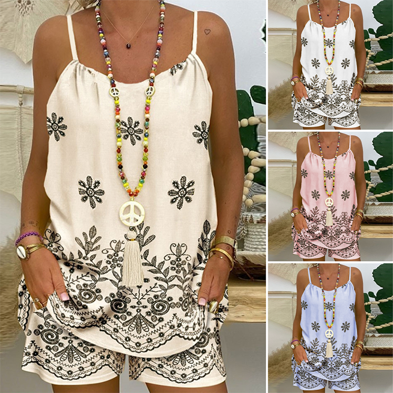Completo donna bohémien con canotta e shorts stampati