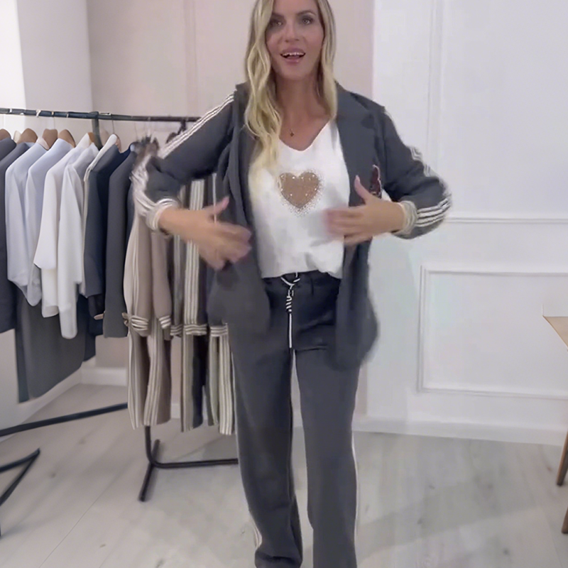 Completo donna blazer casual con righe laterali