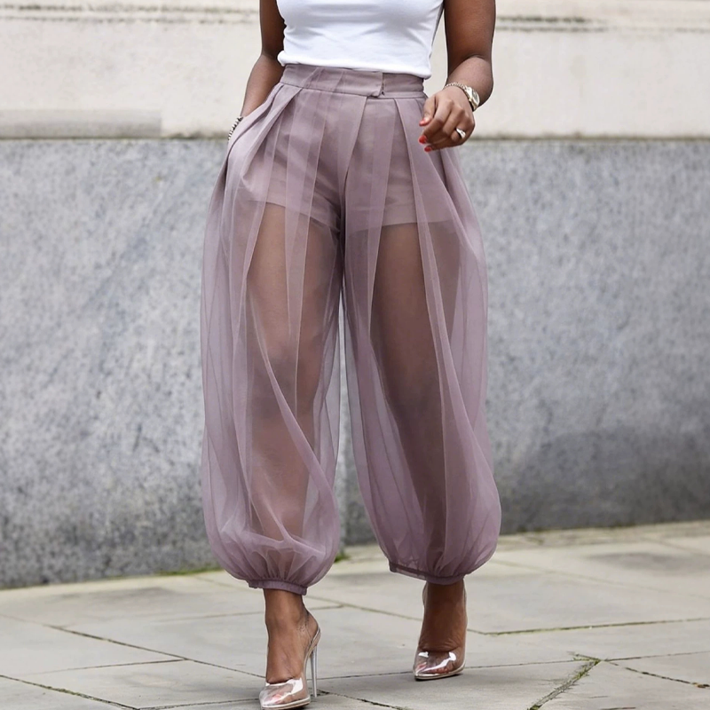 Pantaloni donna in rete trasparente con short integrato