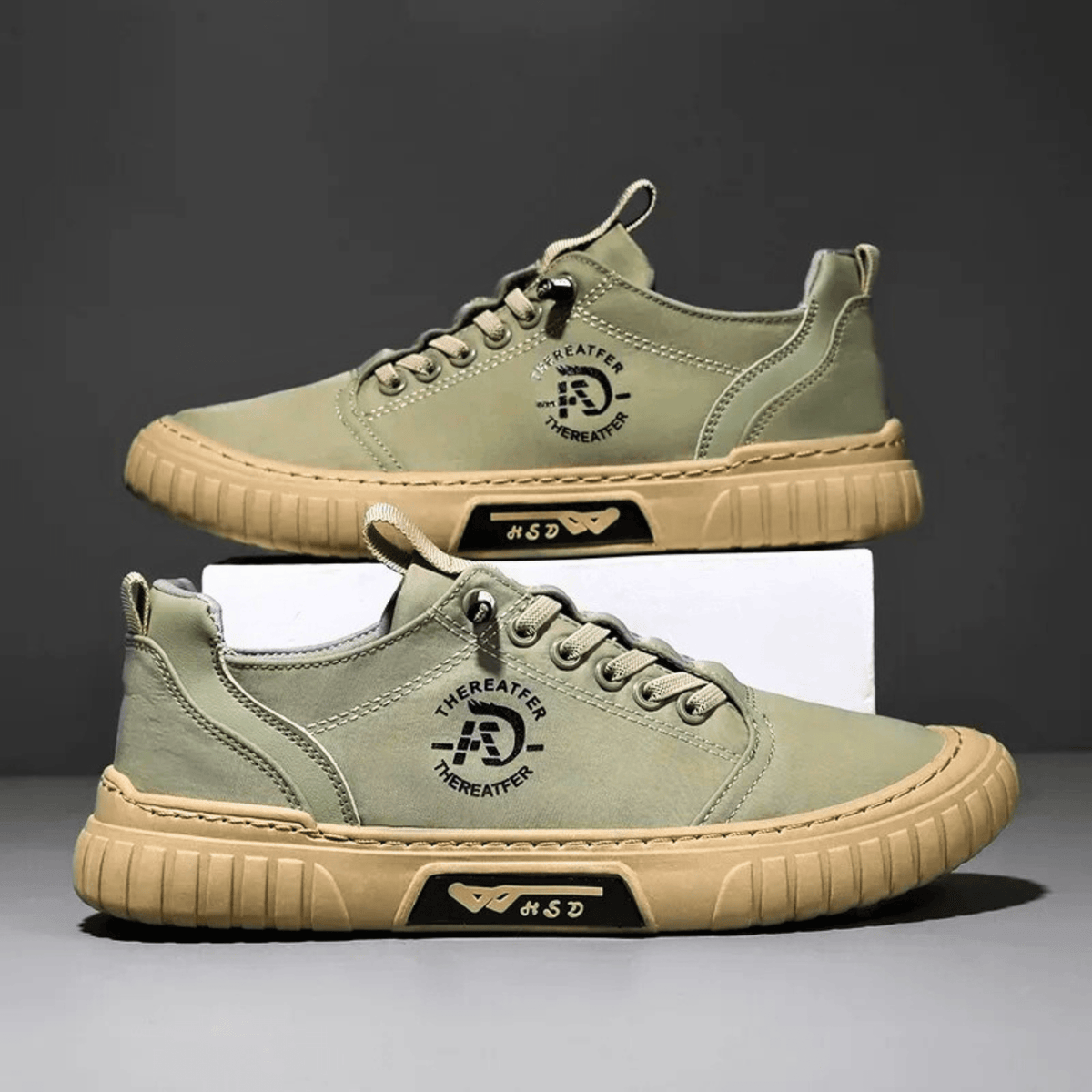 Sneakers uomo casual leggere con suola spessa