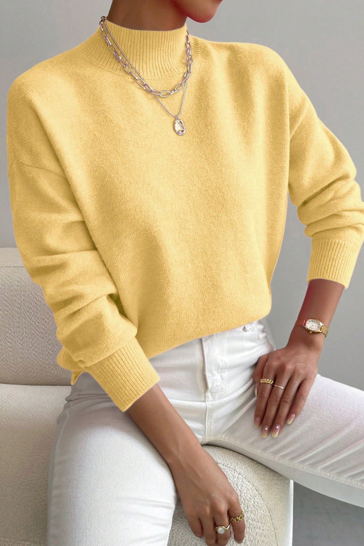 Maglione donna in maglia morbida con collo alto