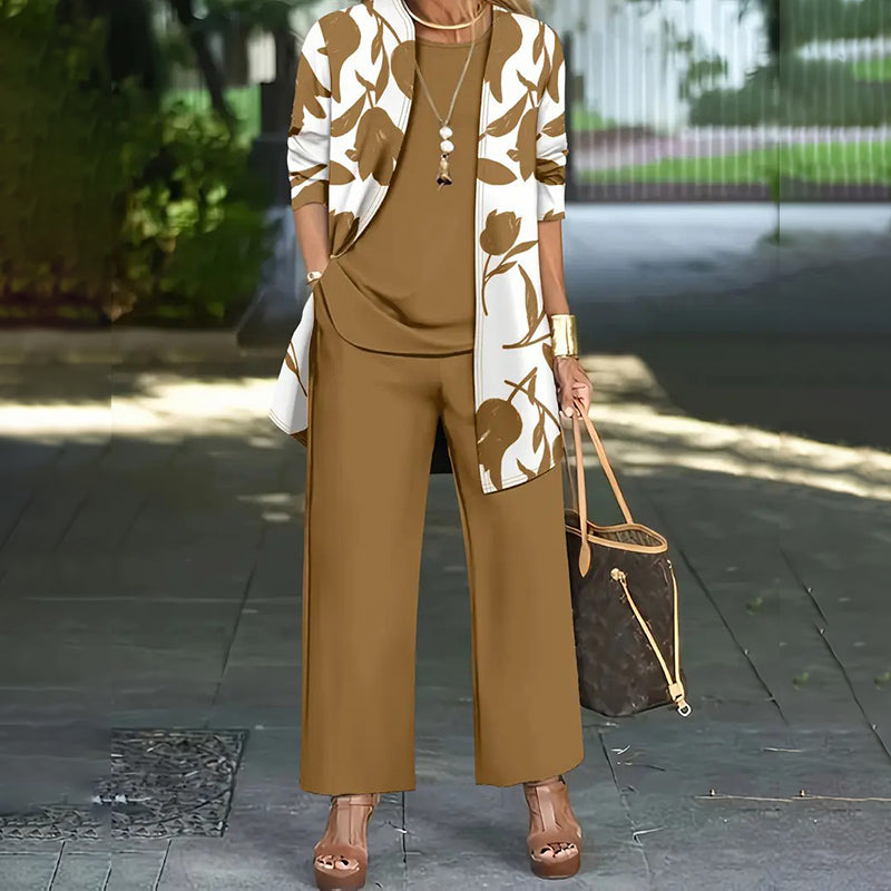 Completo donna tre pezzi con giacca floreale e pantaloni