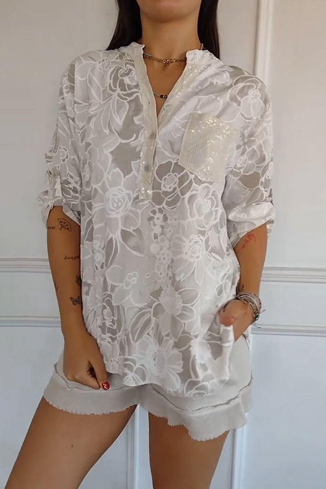Camicia donna in pizzo floreale con colletto aperto