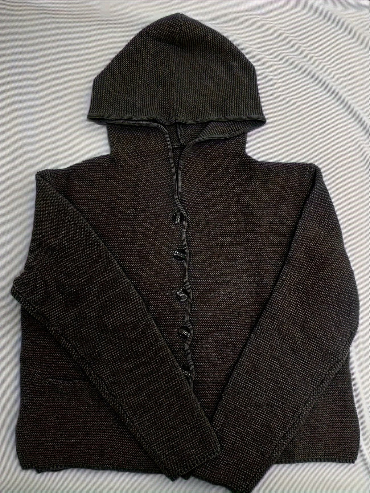 Cardigan donna in maglia spessa con cappuccio e bottoni