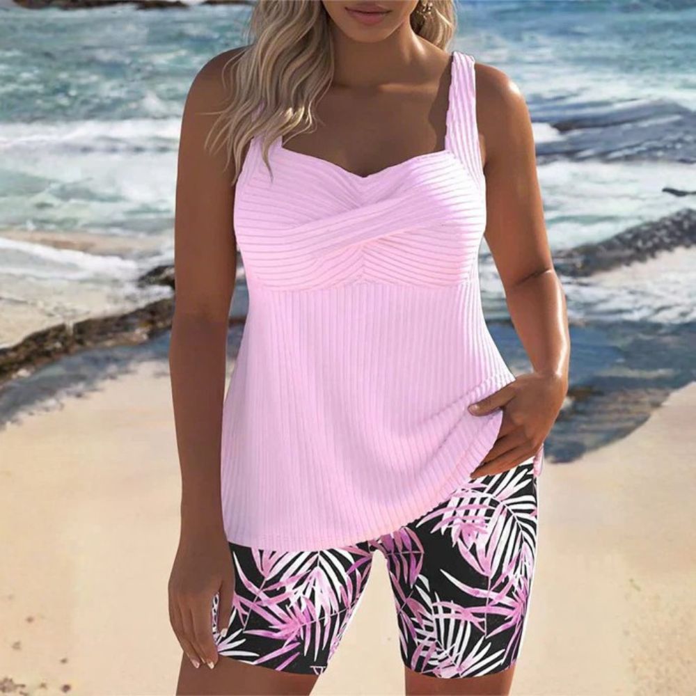 Tankini donna modellante a costine con shorts tropicali
