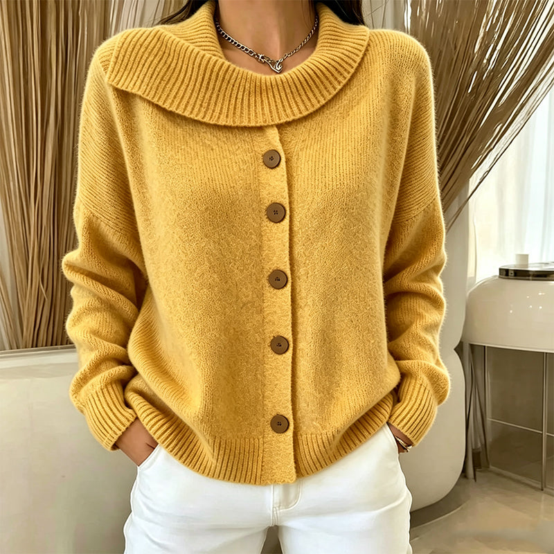 Cardigan donna in maglia con bottoni e colletto irregolare