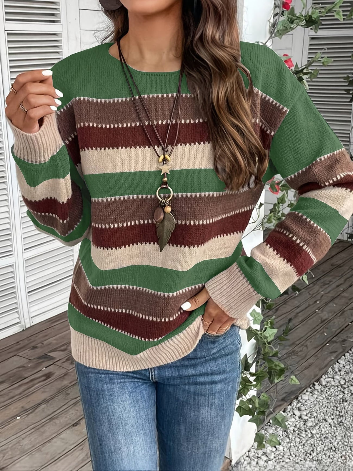 Maglione donna a righe colorblock con girocollo e maniche lunghe