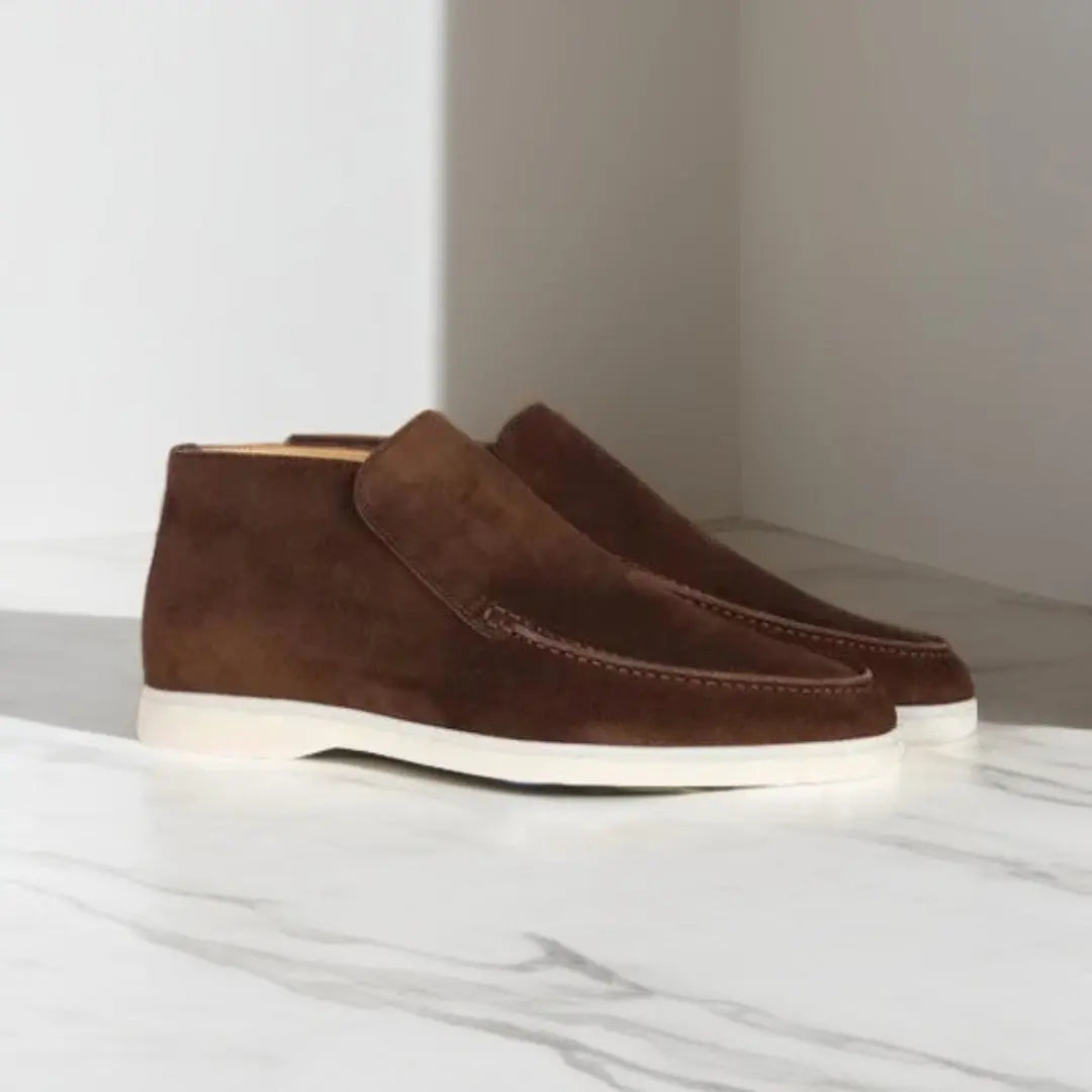 Mocassini uomo in suede con cuciture slip-on