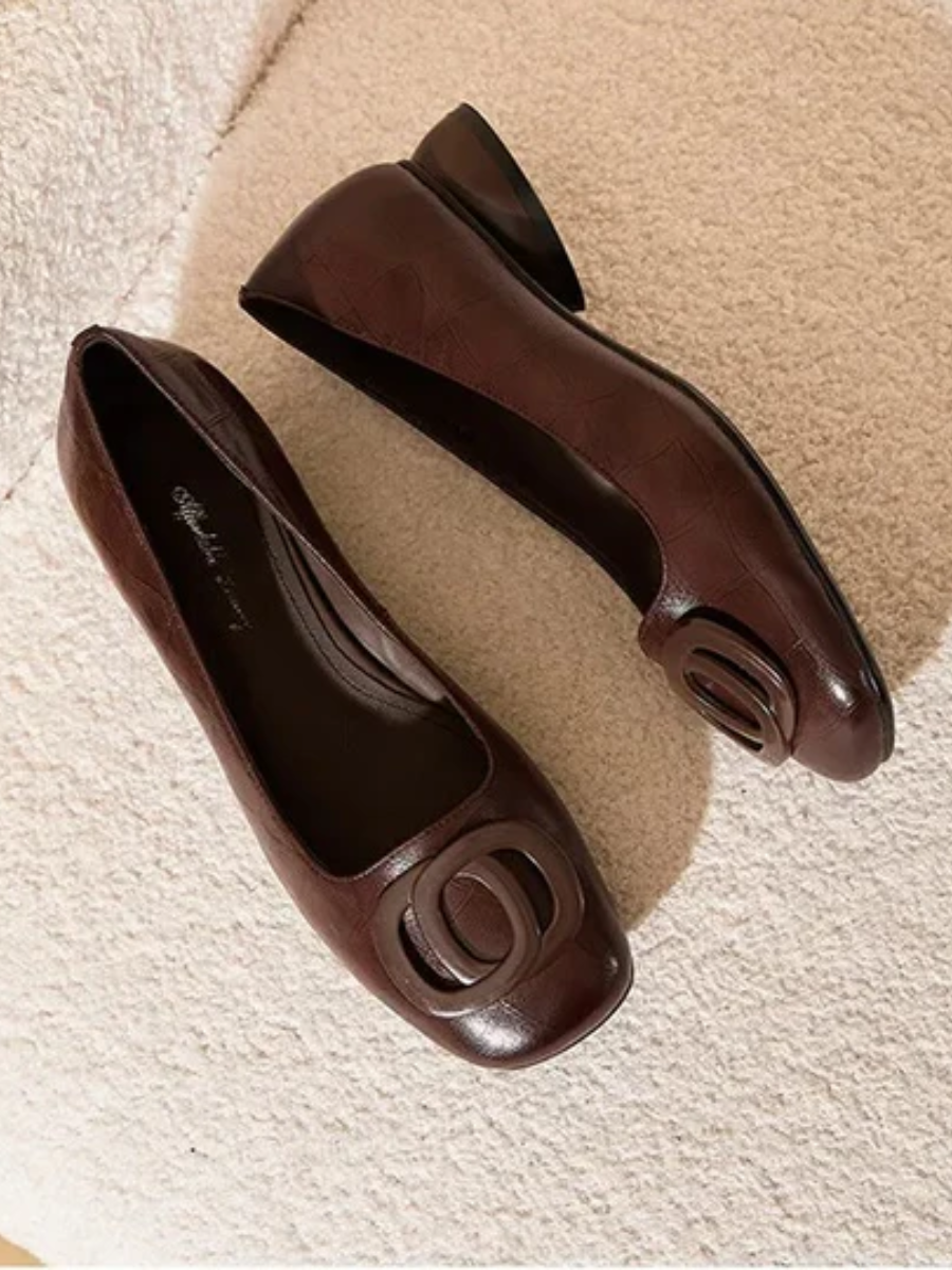 Ballerine donna in pelle con punta quadrata