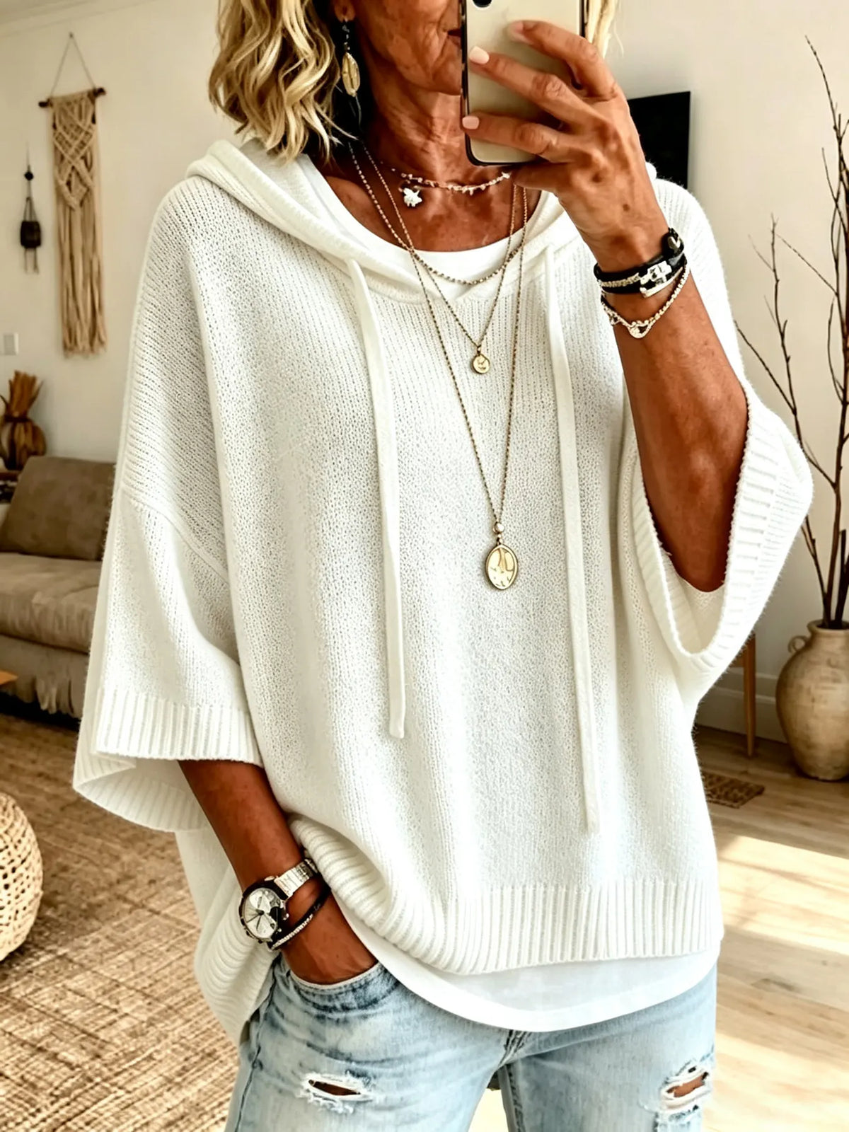 Maglione donna oversize con cappuccio e maniche ampie