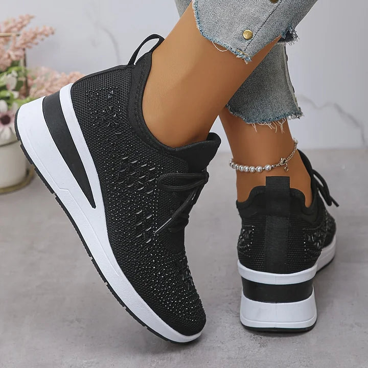 Sneakers donna con zeppa scintillante e rete traspirante