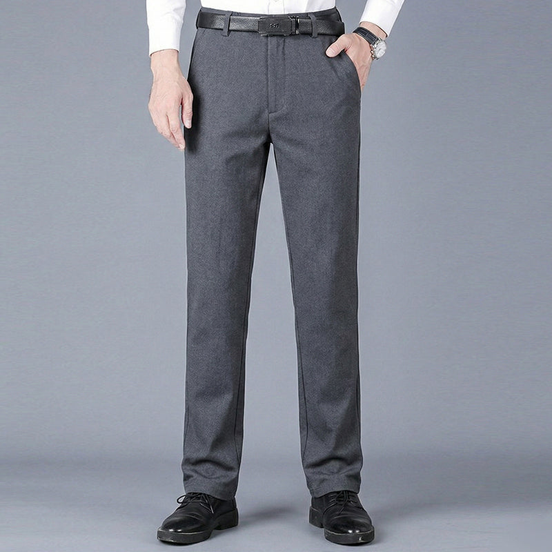 Pantaloni uomo slim elasticizzati con tasche per ufficio