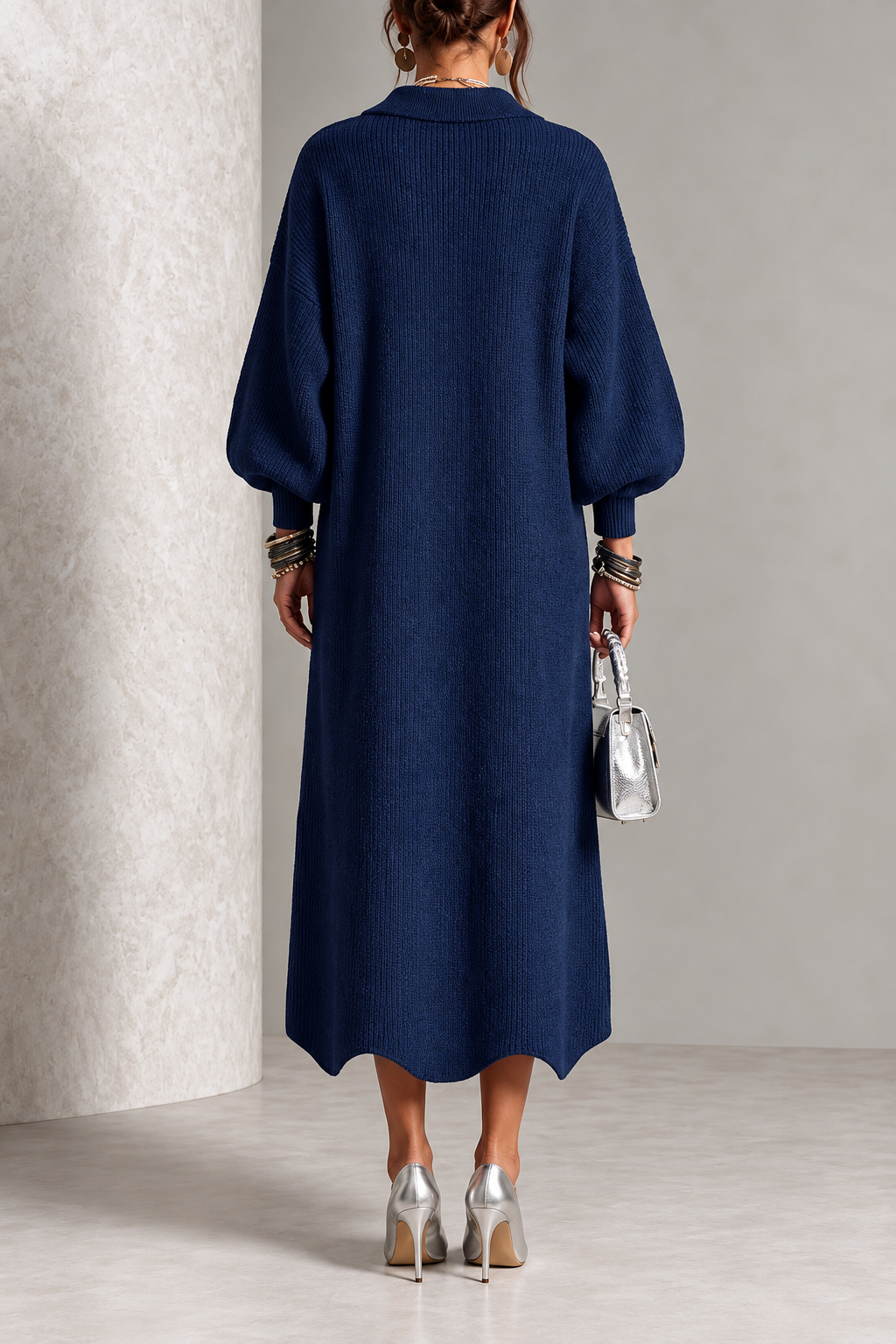 Abito midi donna in maglia con bottoni dorati e colletto