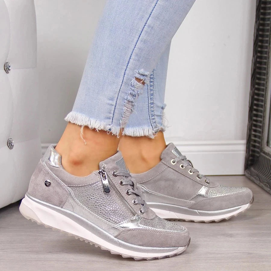 Sneakers donna con zip laterale, lacci e suola ammortizzata