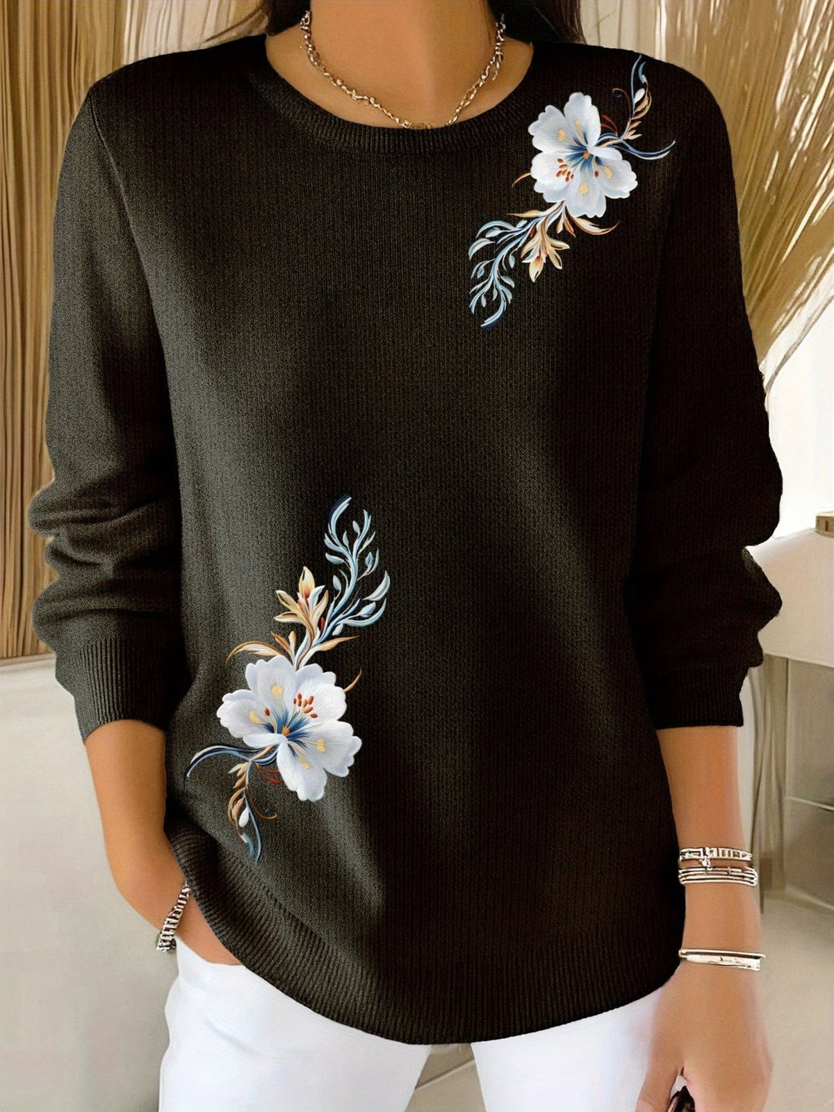 Maglione donna floreale in maglia morbida con collo rotondo