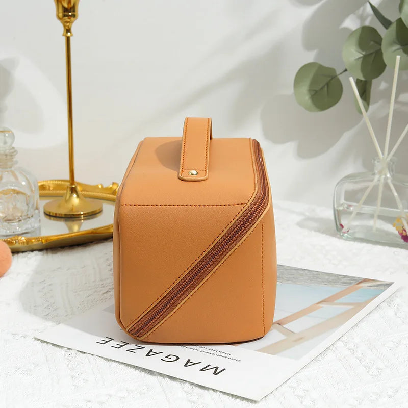 Beauty case donna da viaggio con manico e zip