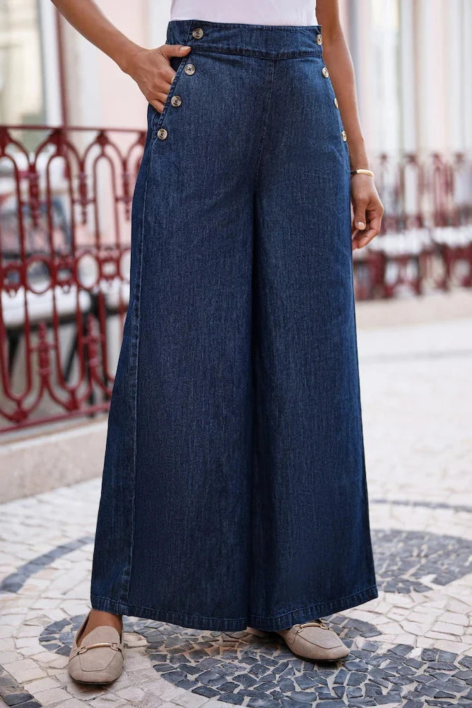 Jeans ampi donna a vita alta con bottoni decorativi