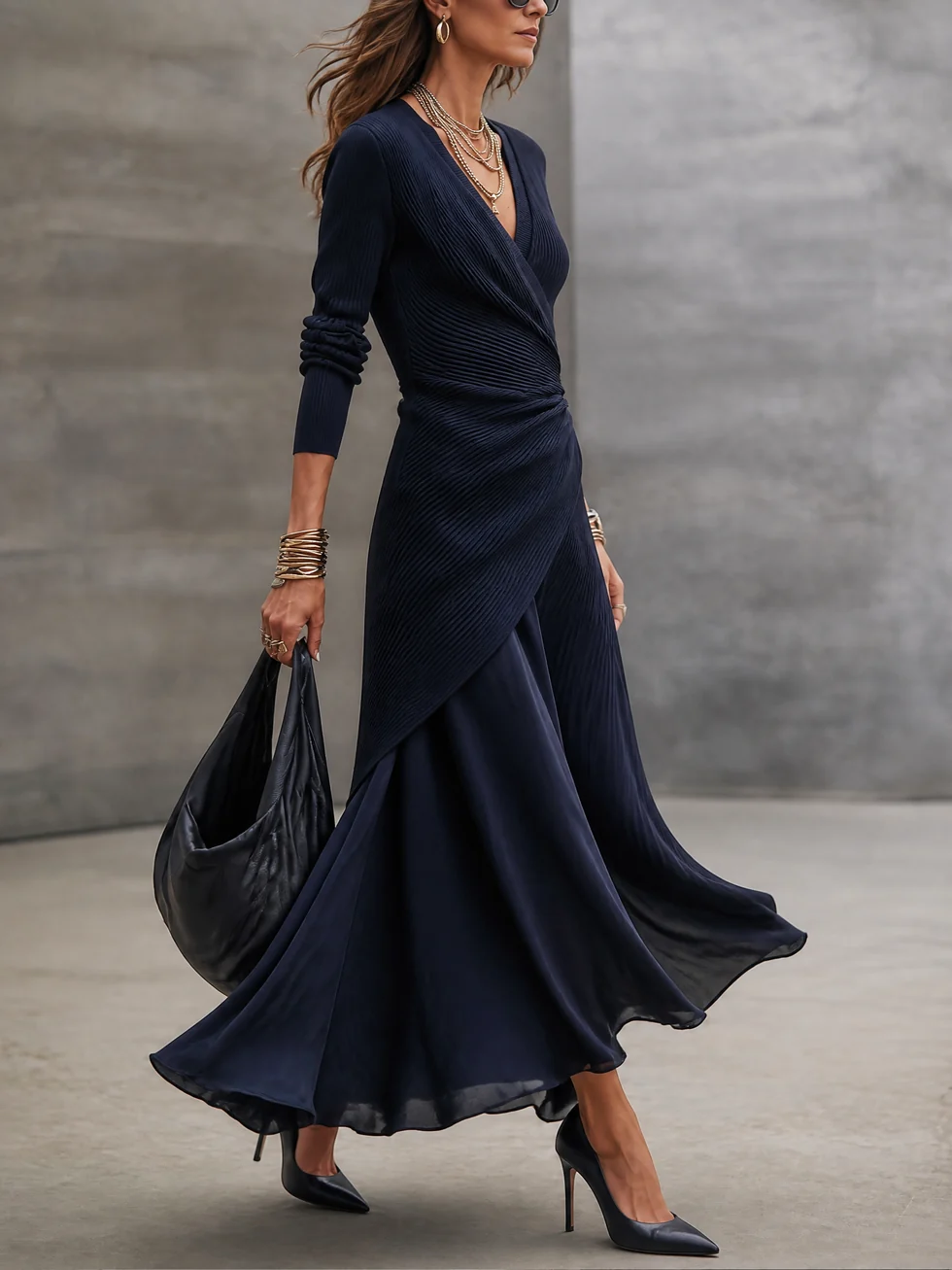 Abito maxi donna a portafoglio con gonna fluida in satin