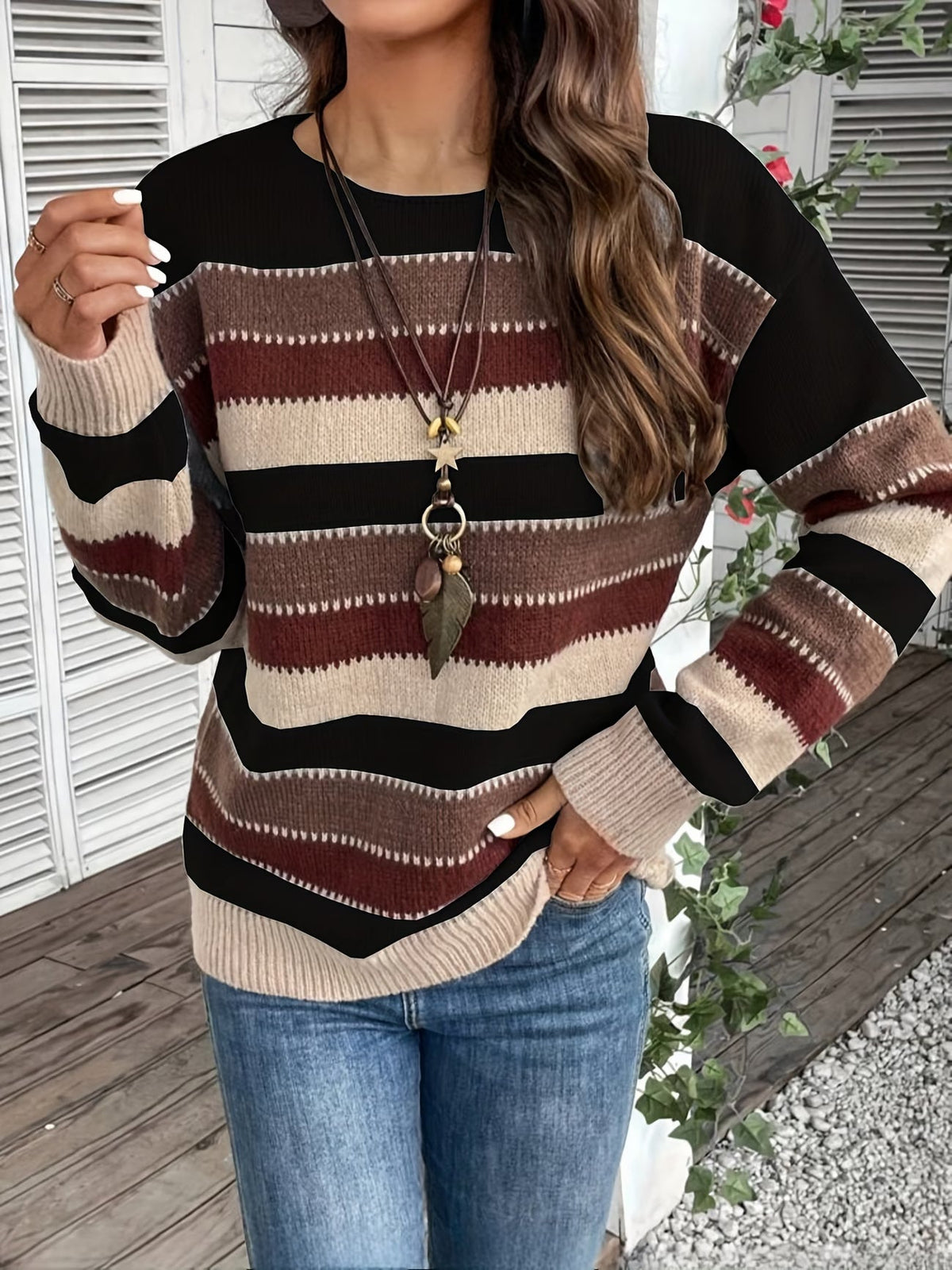 Maglione donna a righe colorblock con girocollo e maniche lunghe
