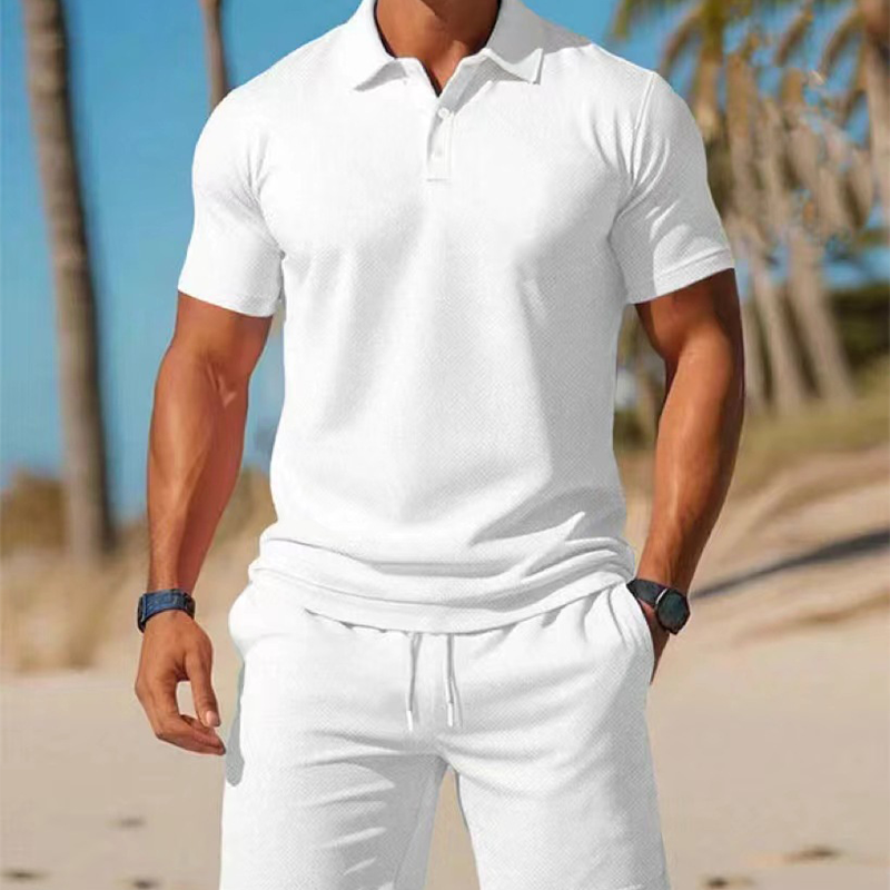 Completo uomo estivo con polo e shorts coordinati