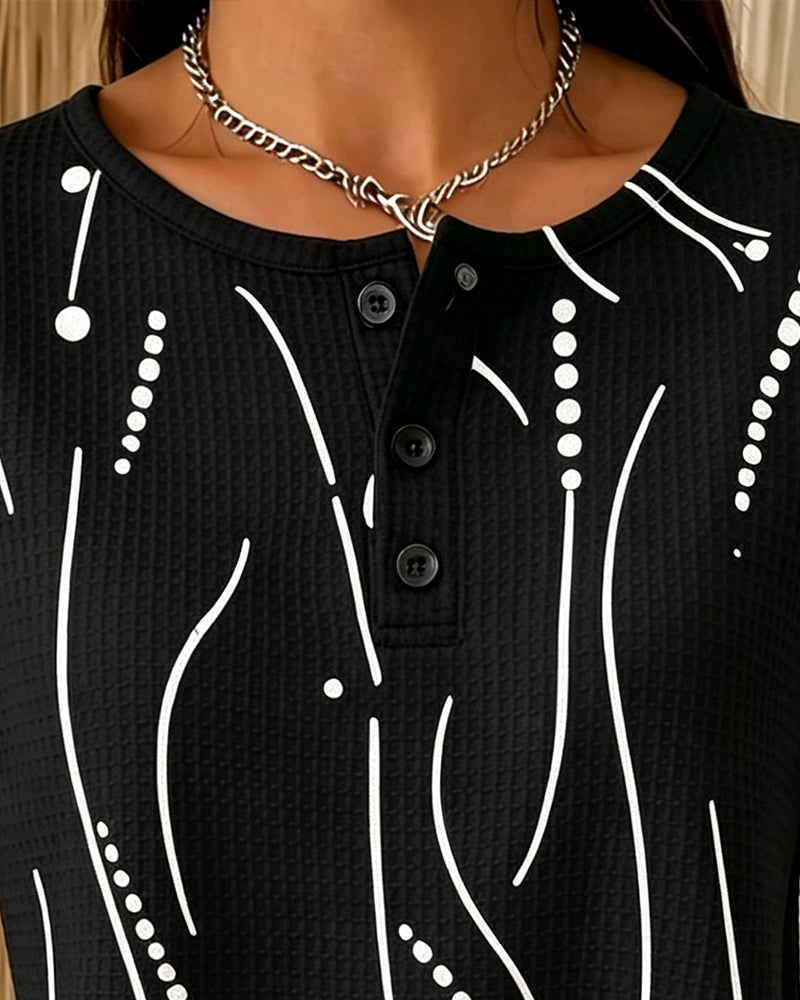 T-shirt donna rosa con bottoni e stampa grafica