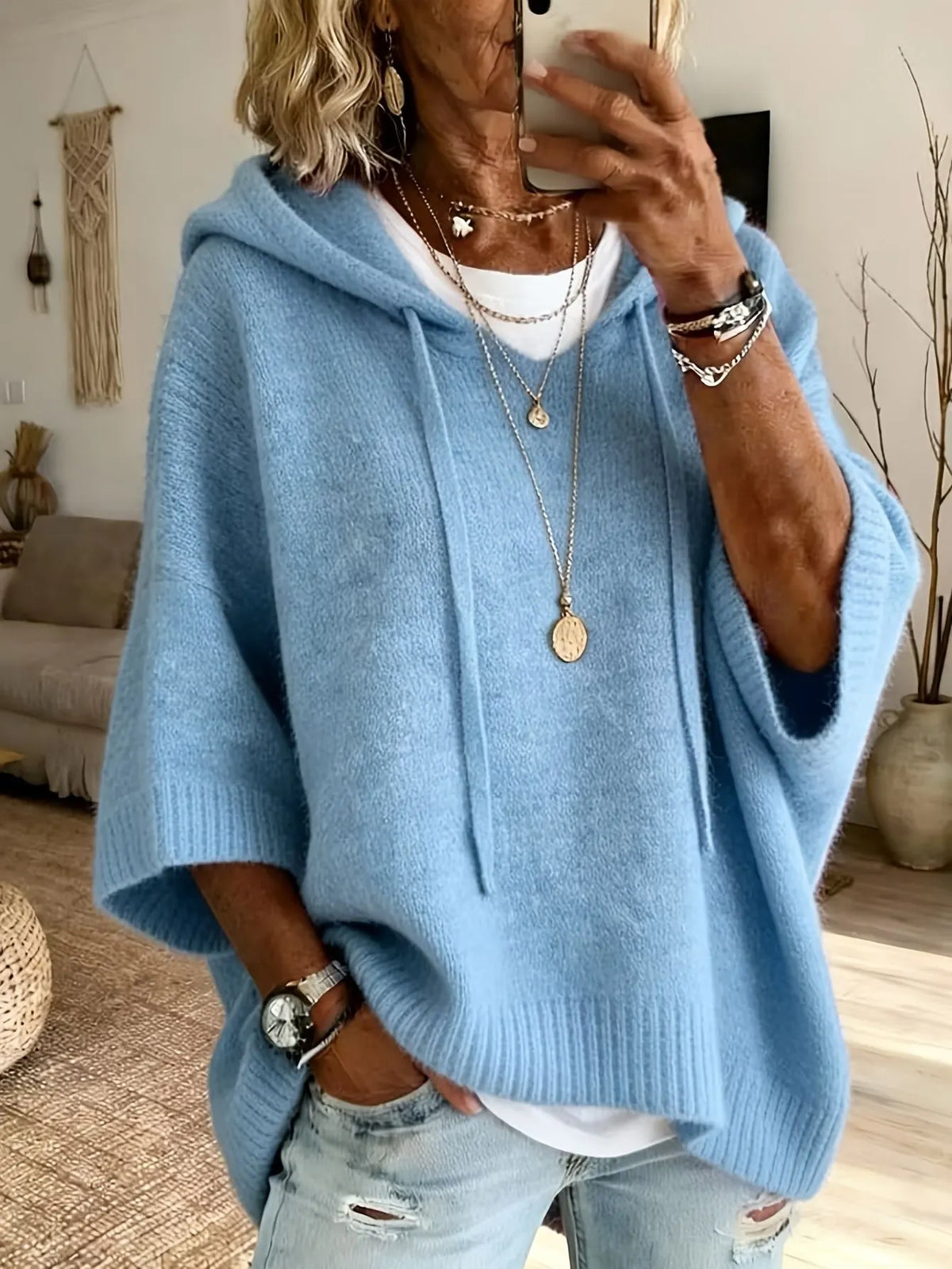 Maglione donna oversize con cappuccio e maniche ampie