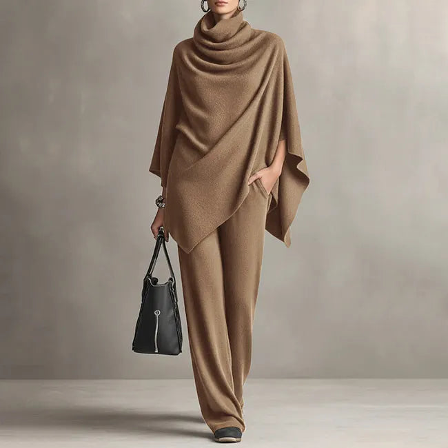 Completo donna fluido con top drappeggiato e pantaloni larghi