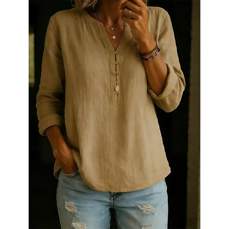 Camicia donna ampia con collo a V e bottoni