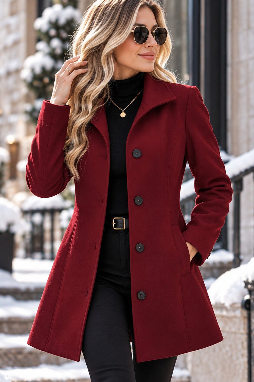 Cappotto donna sagomato con colletto classico e bottoni