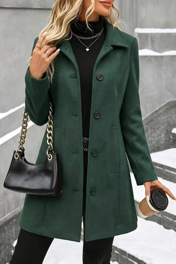Cappotto donna sagomato con colletto classico e bottoni