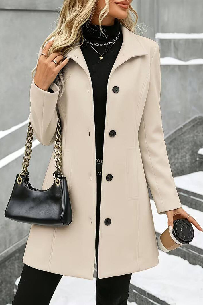 Cappotto donna sagomato con colletto classico e bottoni