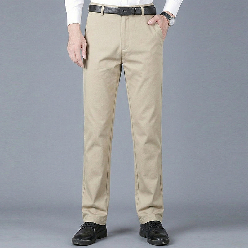 Pantaloni uomo slim elasticizzati con tasche per ufficio