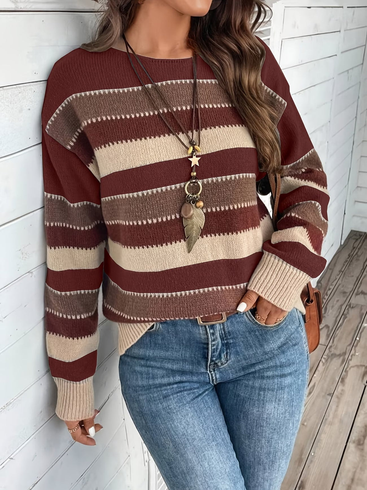 Maglione donna a righe colorblock con girocollo e maniche lunghe