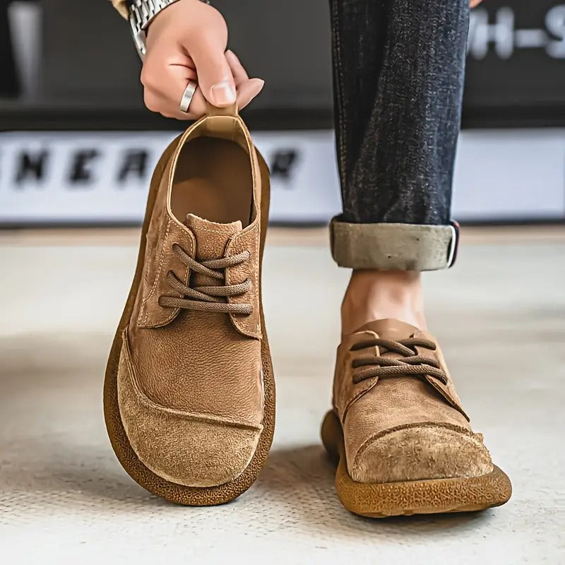 Scarpe uomo in pelle con lacci e suola confortevole