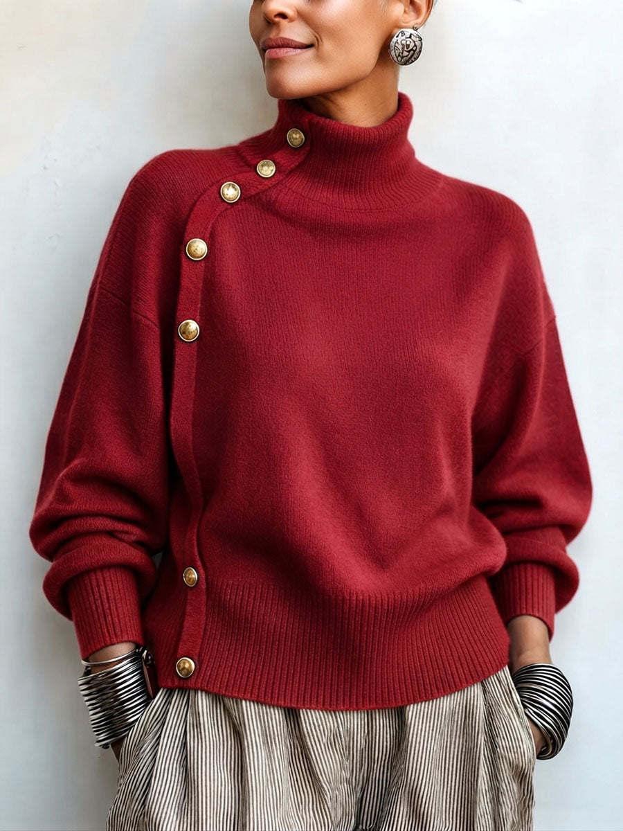 Maglione donna dolcevita asimmetrico con bottoni dorati